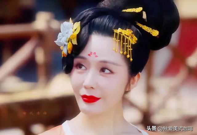 唐诡西行：探秘那些如“美女盲盒”般的隐藏款美女