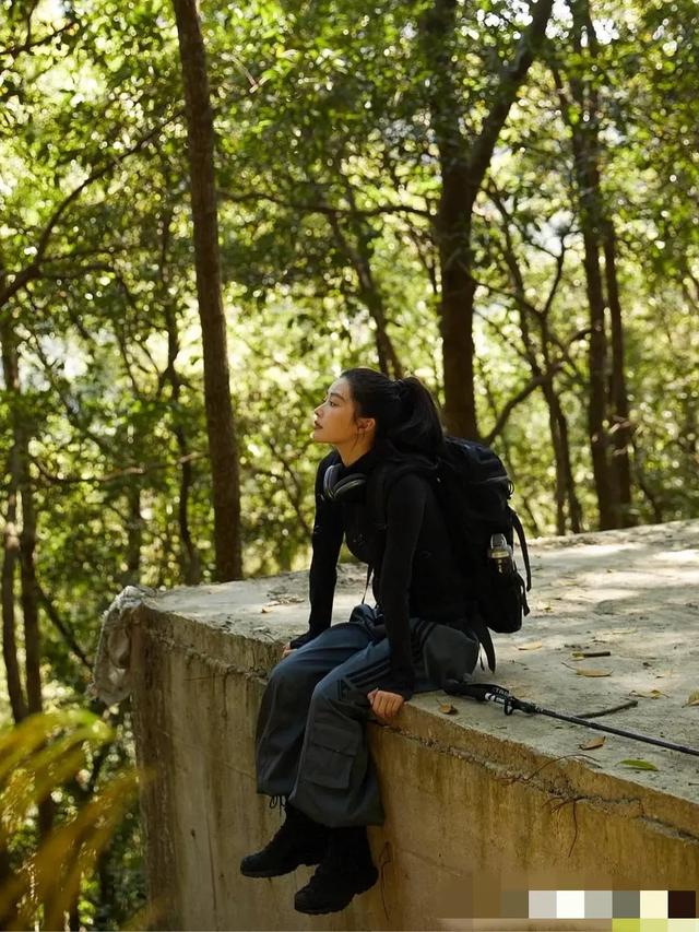 迷失在明城墙的诗意世界！南大美女学姐带你游走不一样的城市风景